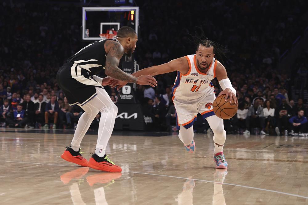 更凸显了他 更凸显了他