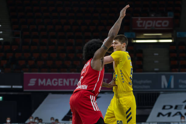 埃克沃努本 埃克沃努本