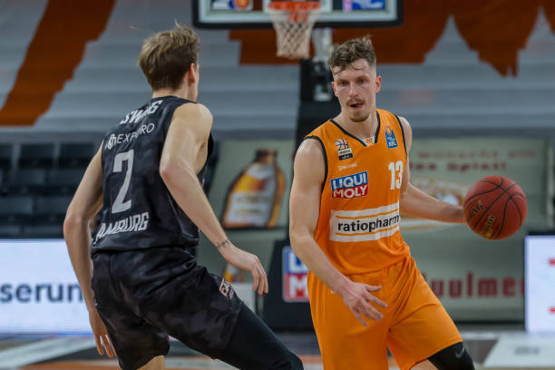 在多个关键 在多个关键