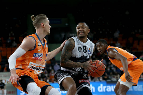 了精彩纷呈 了精彩纷呈